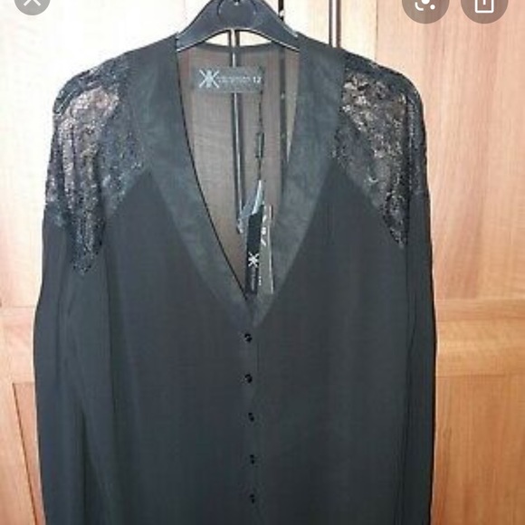 Kardashian Kollection - Picture 2 of 2